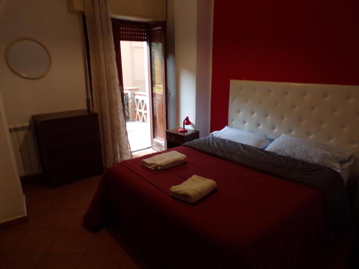 Il Porticciolo Apartment Giardini Naxos Eksteriør billede